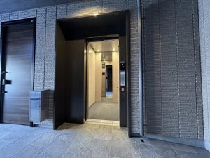 シャーメゾングレイス　＊＊ A0302号-12