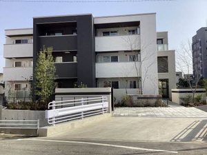 シャーメゾンステージ井尻