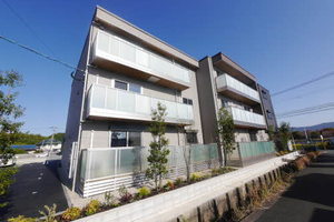 シャーメゾンステージ本城　＊＊