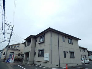 ルミエール　Ａ棟　＊