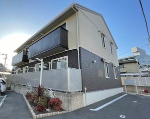 Ｄ－ｒｏｏｍ寺塚　参番館