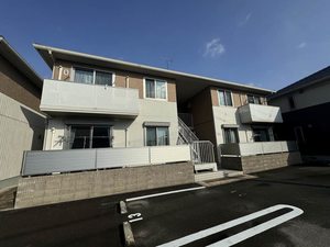 ブルックサイド　Ｅ棟　＊＊