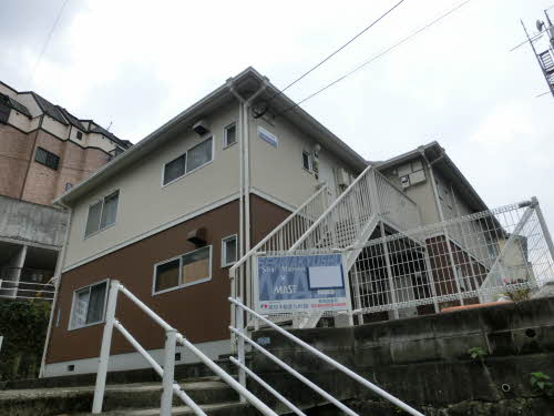 ファミール中島