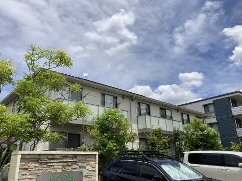 ローリエ　＊＊