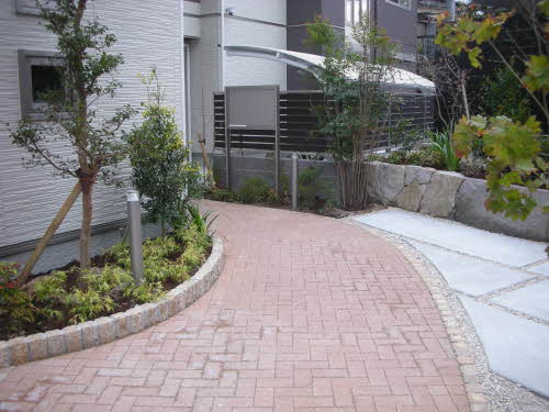 ｇｒａｎ　ｆｏｒｔｉｎａ春日　Ｂ棟　＊ B0202号-2