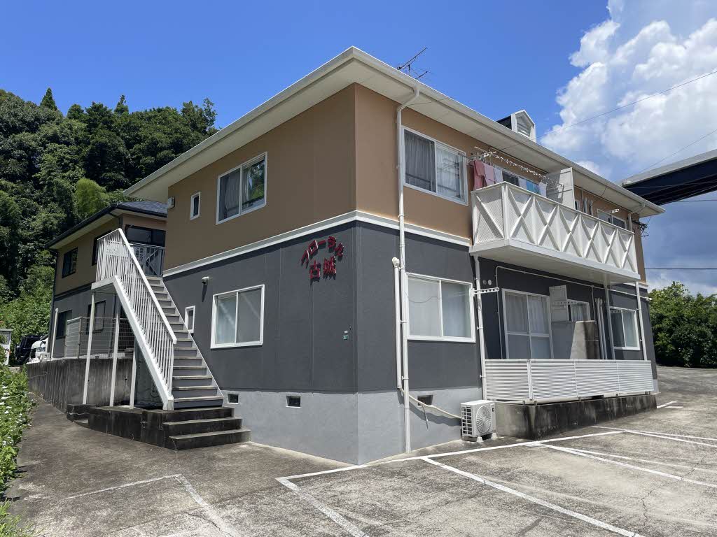 フローラル古城　Ｂ棟