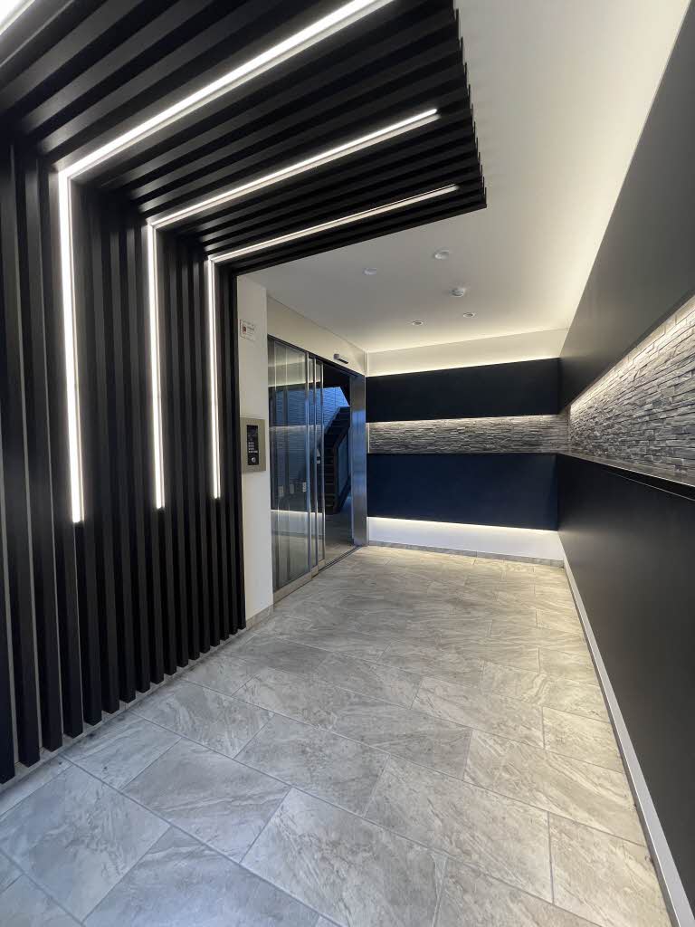 ヴィル・モンタント　＊＊ A0201号-2