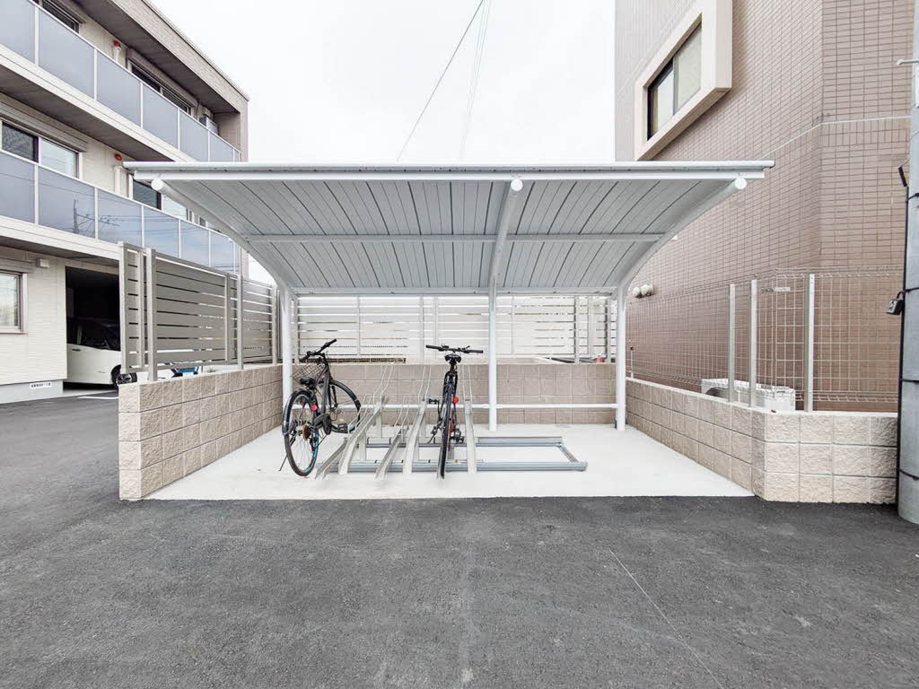 サン　ウィステリア A0203号-14