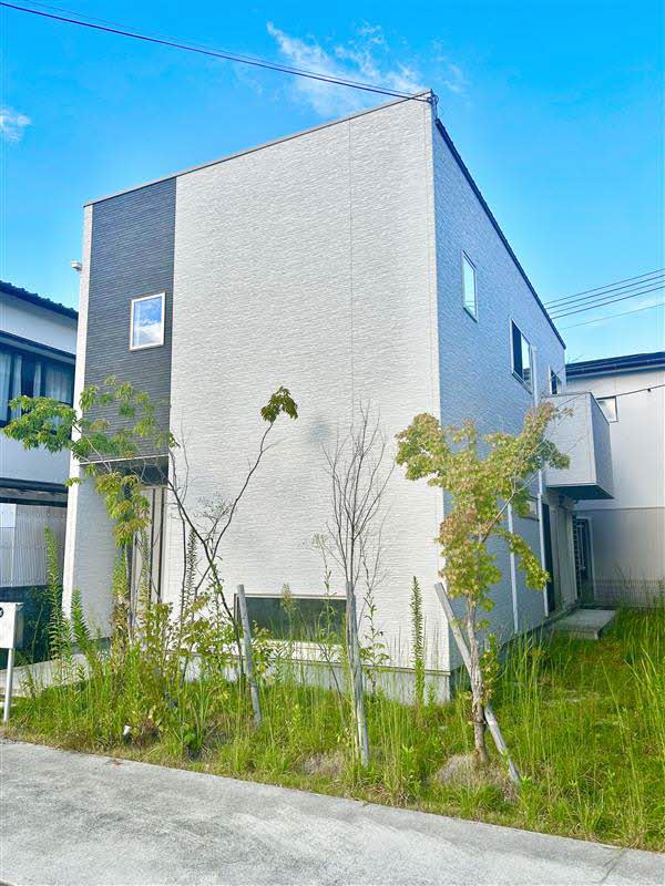 佐賀市日の出一丁目貸家