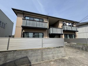 シャンテ和泉　Ｂ棟　＊＊ B0201号-1