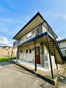 サンハイツ　＊＊