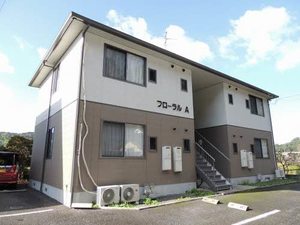 フローラル　Ａ棟　＊＊