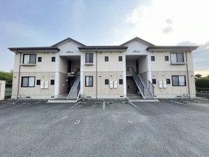 プリムヴェール　＊＊