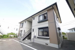 リベール伊左座　Ｃ棟　＊