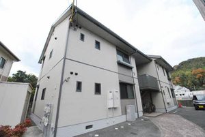 プラティーク　ヴィラ　Ｂ棟　＊＊