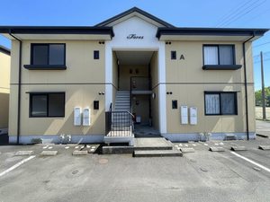 インペリアル・ロジュマン　Ａ棟　＊＊