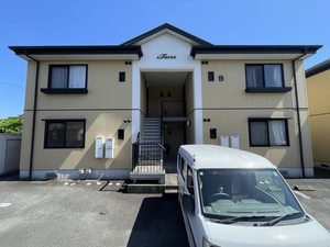 インペリアル・ロジュマン　Ｂ棟　＊＊