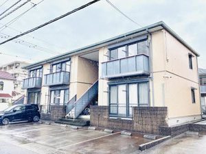 メゾン・ド・ルシオン　Ｂ棟　＊ B0202号-1