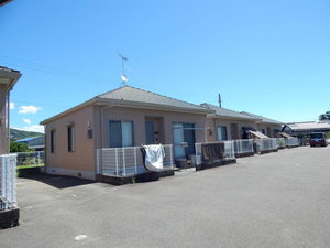 ライズヴィレッジ甘木　Ｃ棟　＊＊