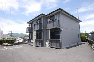 ブア・ヴィラージュ　＊