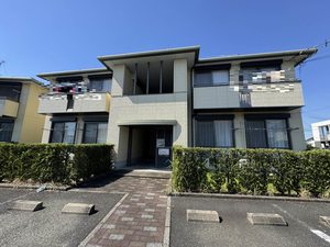 コンフォール川原田　Ｄ棟　＊