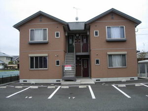 ゴールドヴィラ　Ｂ棟　＊＊