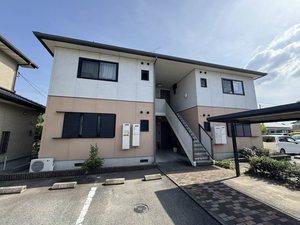 ファミール蔵上　Ｂ棟　＊ B0201号-1