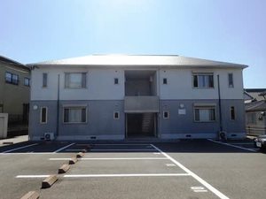 ウィステリアⅡ　＊＊