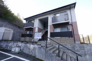 ヴァレー・アグスタ　＊＊