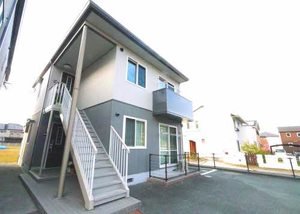 カーサアゼリア　＊＊