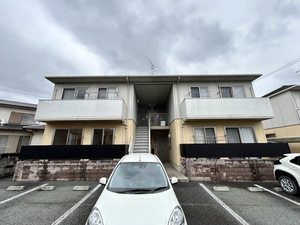 サクラージュⅡ　Ａ棟　＊＊