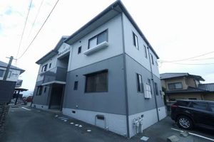 ファミールオガタ　Ａ棟　＊ A0202号-1