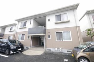 サザンクロス出水　Ｂ棟　＊＊