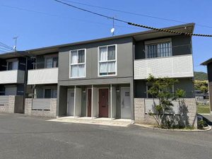 クラージュ　Ｂ棟　＊＊