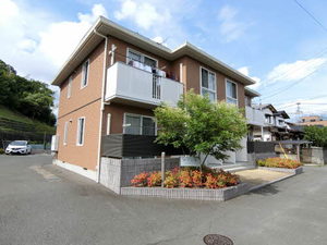 メゾン８　Ｂ棟　＊＊ B0102号-1