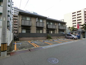 ドミール博多　Ａ棟　＊＊