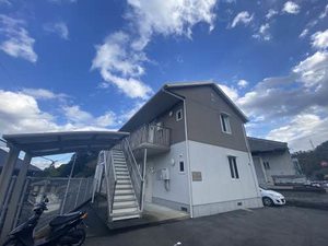 サンパティック亀野　＊＊