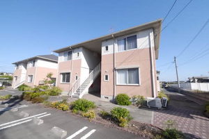 コスモスコーポラス　Ａ棟　＊