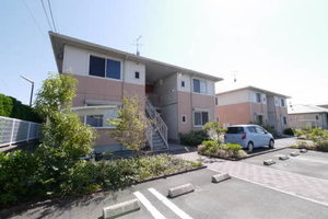 コスモスコーポラス　Ｂ棟　＊