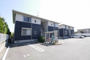 コスモスコーポラス　Ｄ棟　＊