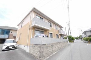 パンシオン・クレール　Ｂ棟　＊＊