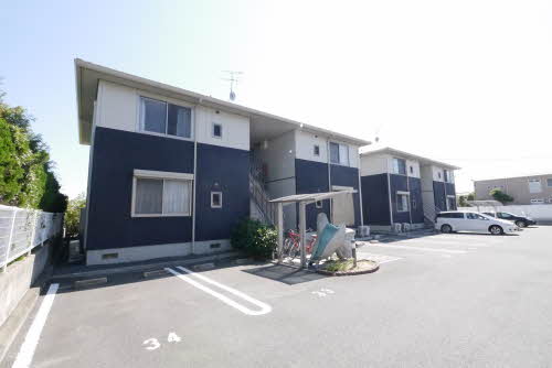 コスモスコーポラス　Ｄ棟　＊