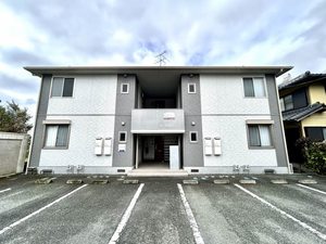 エトワール　＊＊