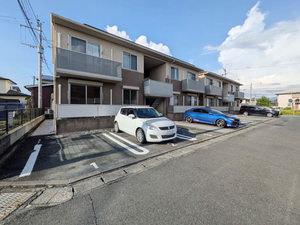 Ｎコーポ　Ｄ棟　＊＊