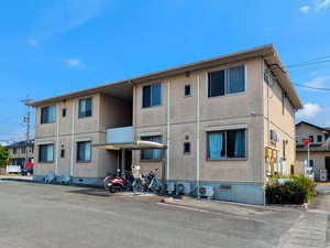 シャーメゾン上代　＊