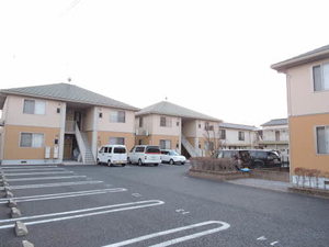 いづみの庄　＊＊