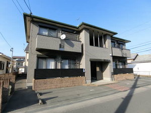 メゾン片縄　＊＊