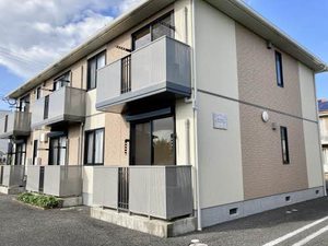 ヴィラ・セナリオ　＊