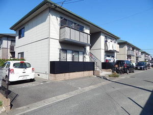 ヴェルヌーブ　Ａ棟