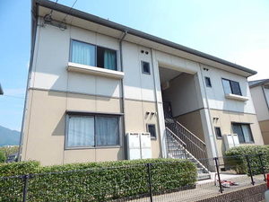 グレープヒルズ山の内　Ｂ棟